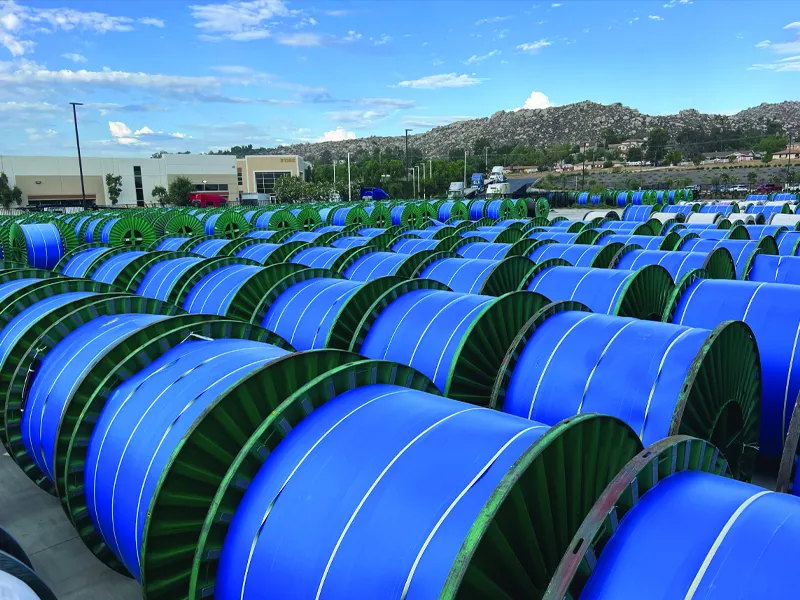 Różnica między kablami elektroenergetycznymi średniego i niskiego napięcia.